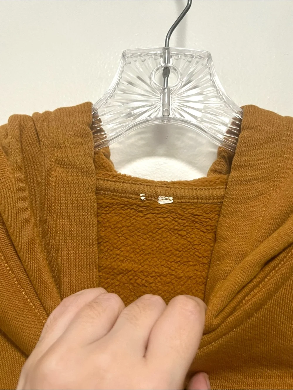 Alo Yoga Accolade Hoodie Toffee Gold Fits Like S / M Oversized Cozy Logo